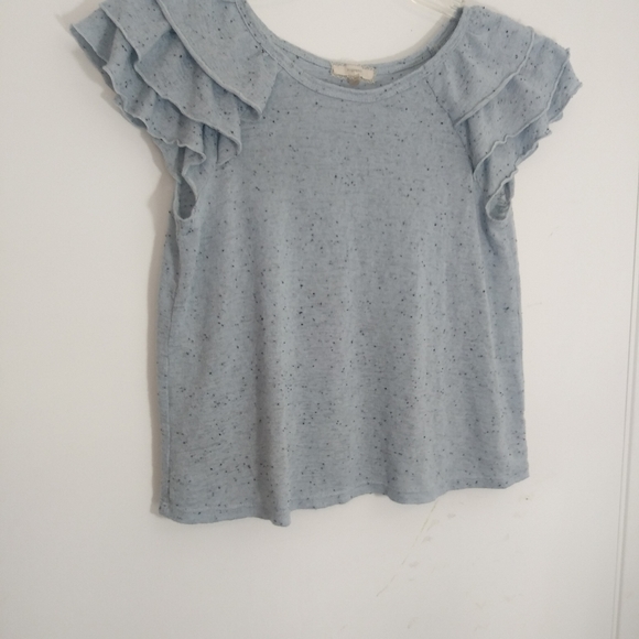 Flutter Sleeve Tee - Picture 2 of 4